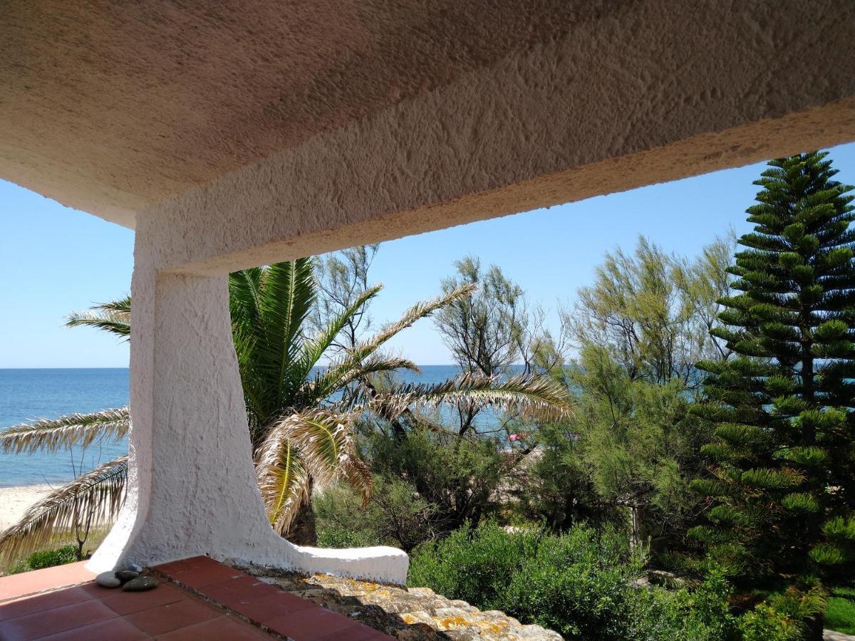 In Front Of The Beach - La Terrazza Sul Mare Flumini di Quartu Extérieur photo